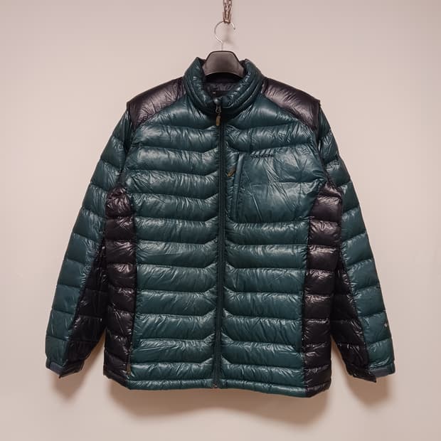 영원무역 퍼택스퀀텀.경량패딩