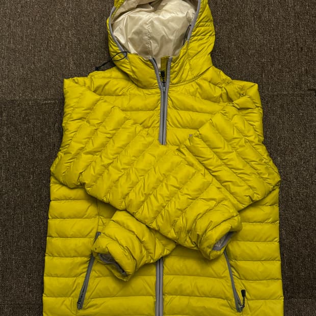 teket lightweight down jacket yellow
