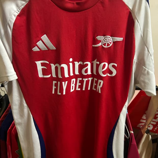 24-25 아스날 축구 유니폼 노마킹 xl 판매합니다