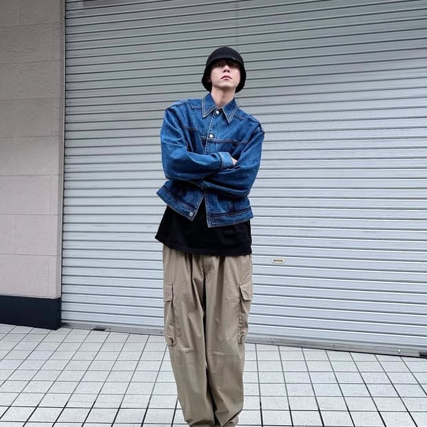 유니클로U 와이드핏 파라슈트 카고팬츠 베이지 XL