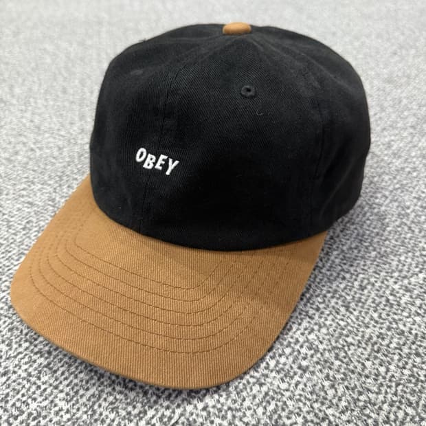 F 오베이 OBEY 올드스쿨 블랙 브라운 볼캡 모자