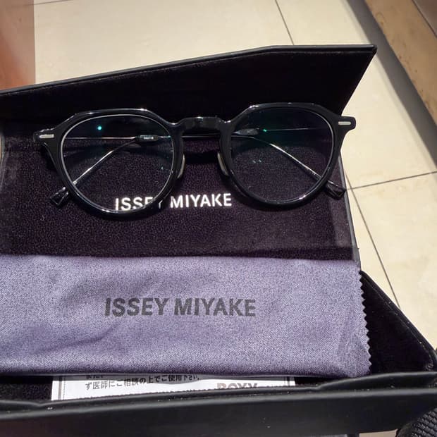 이세이미야케x금자안경 pant8 블랙