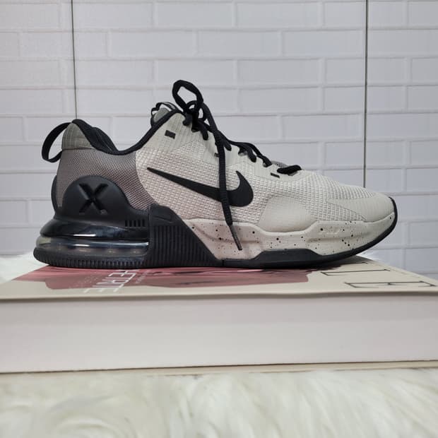 나이키 에어 맥스 알파 트레이너 5 스니커즈 운동화 신발 상태최상 280