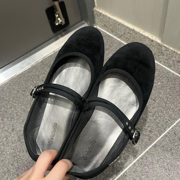 빅토리아 플랫슈즈