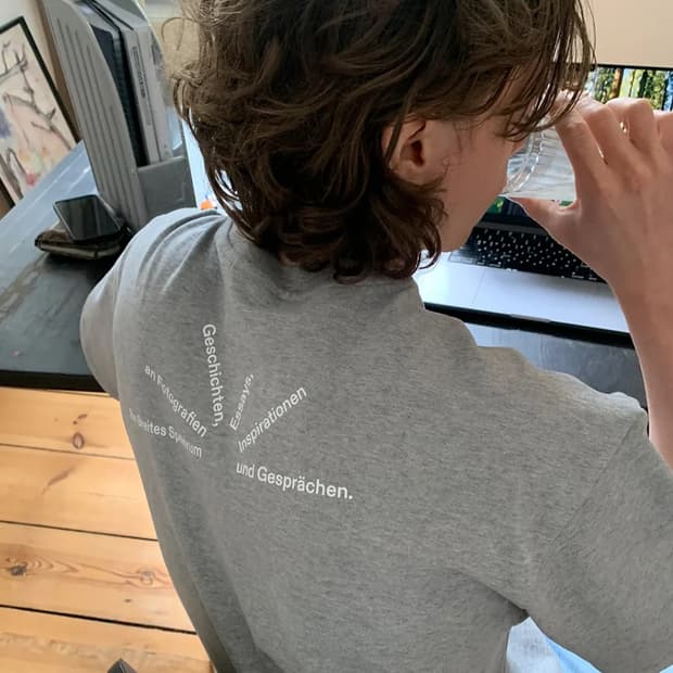 BFV 002 OVERVIEW TEE M