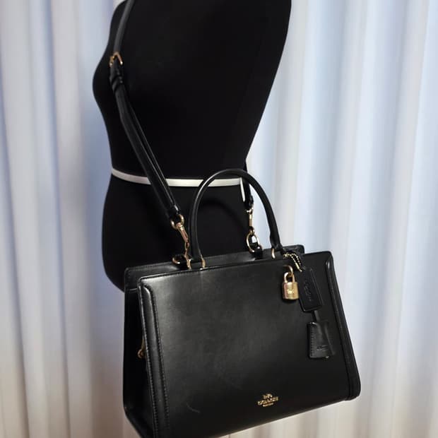 coach 레더 캐리올 사백 F49500