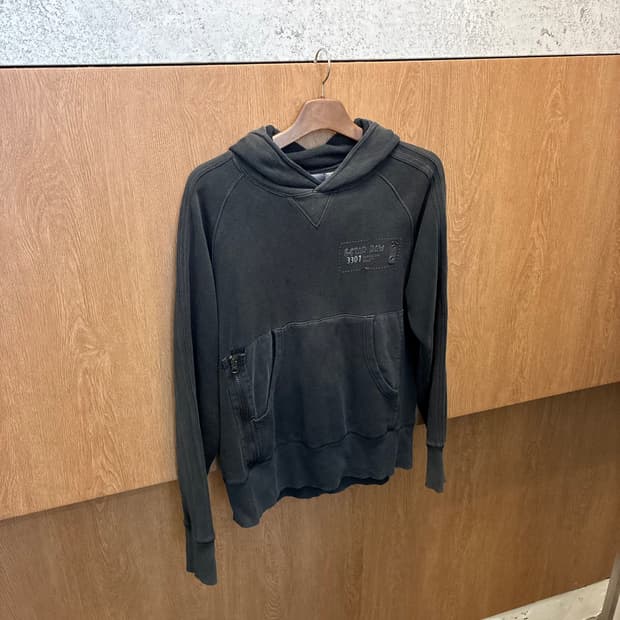 빈티지 후드 티셔츠 레터링 자수 포켓 디테일 블랙 k490