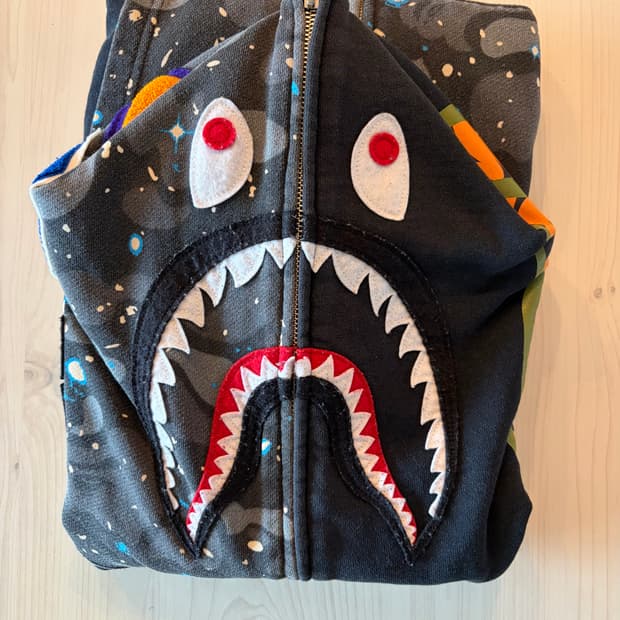 베이프 샤크 스페이스 반카모 XL