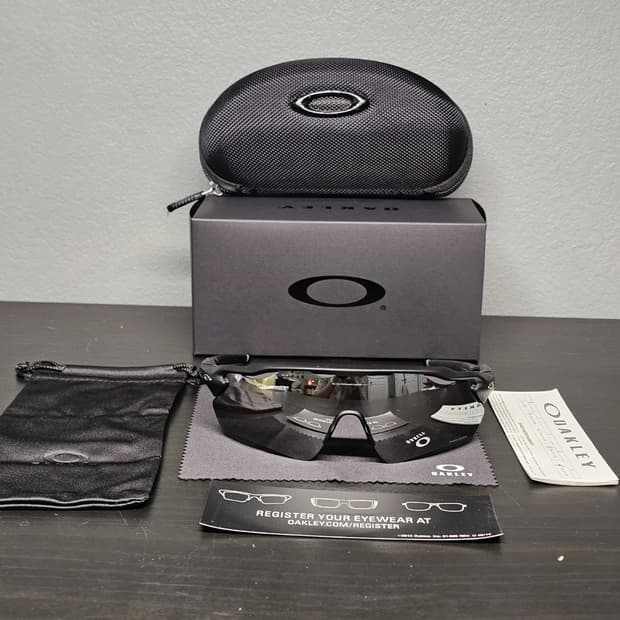 오클리 Radar EV Path Polarized 선글라스