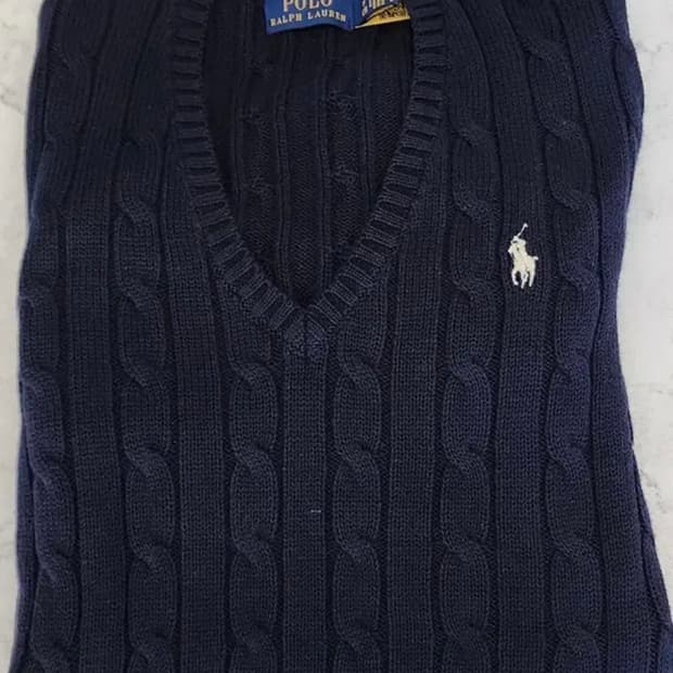 폴로 랄프로렌 브이넥 케이블 니트 여성 네이비