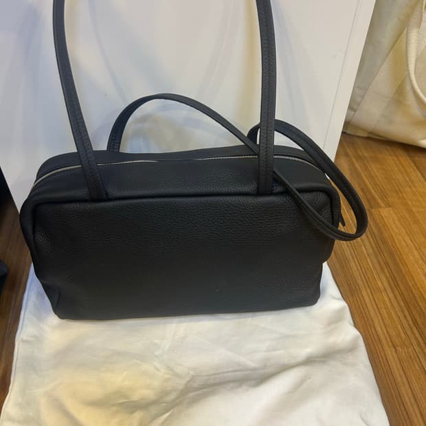 더로우 아스트라볼링백