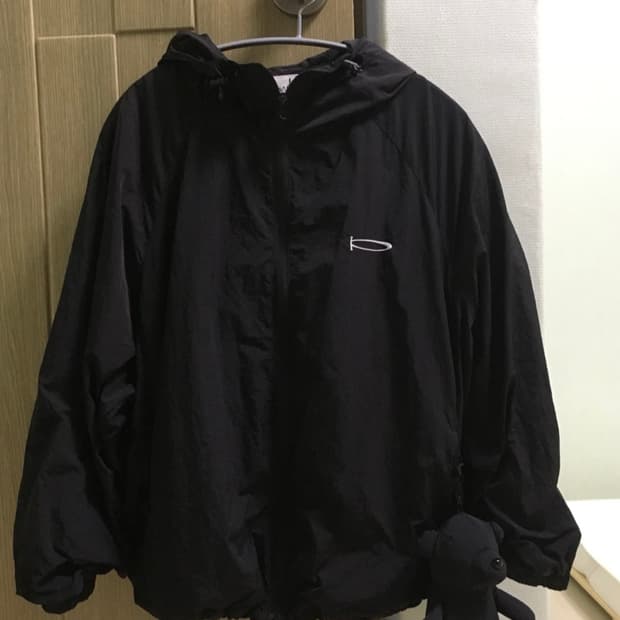 베어키링 윈드 브레이커