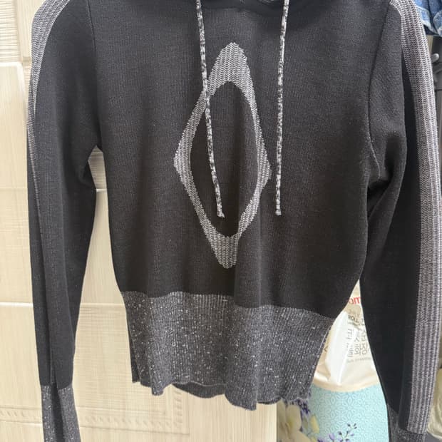 미스치프 RHOMBUS KNIT HOODIE_BLACK