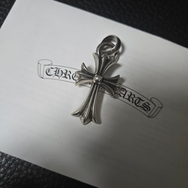 크롬하츠 스몰크로스 위드베일