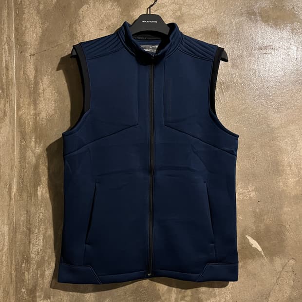 언더아머 폴리 집업 베스트