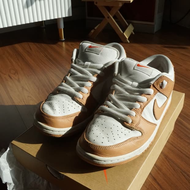 덩크 로우 sb 라이트 꼬냑 285