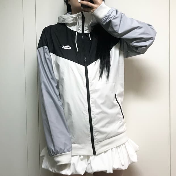 나이키 윈드러너 바람막이 L