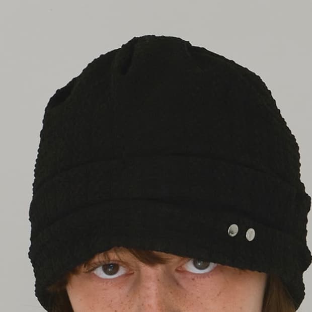 밀로 아카이브 Symbol Lace Beanie [Black]