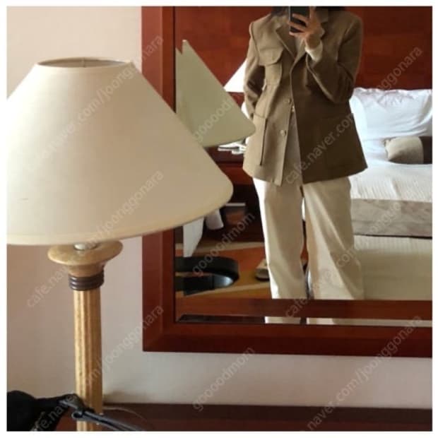 커넥팅더닷 울 자켓