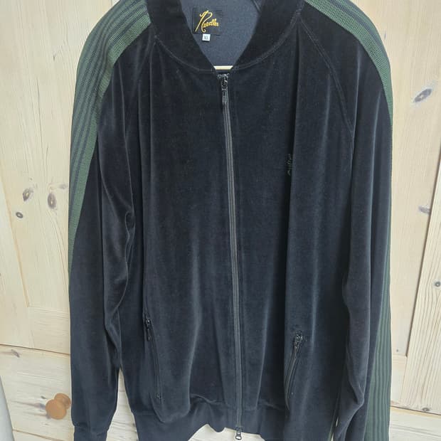 니들스 벨벳트랙자켓 져지