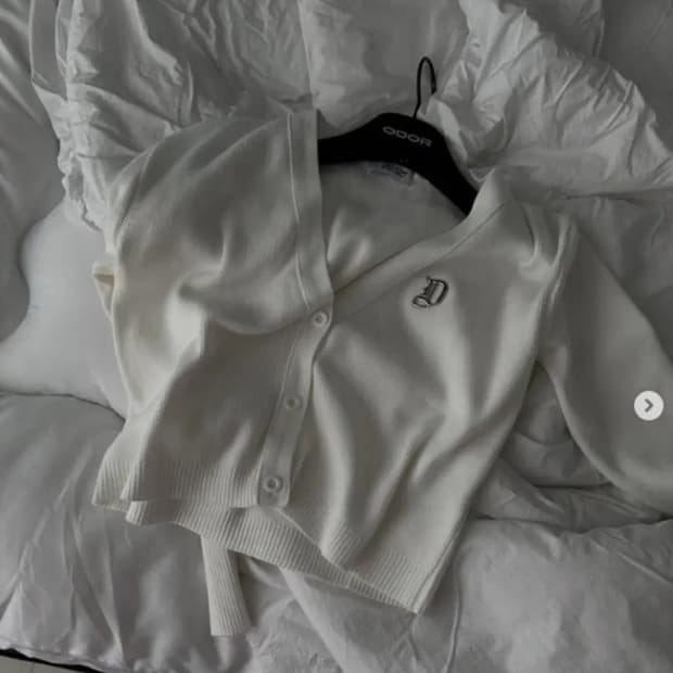 본 가디건 화이트