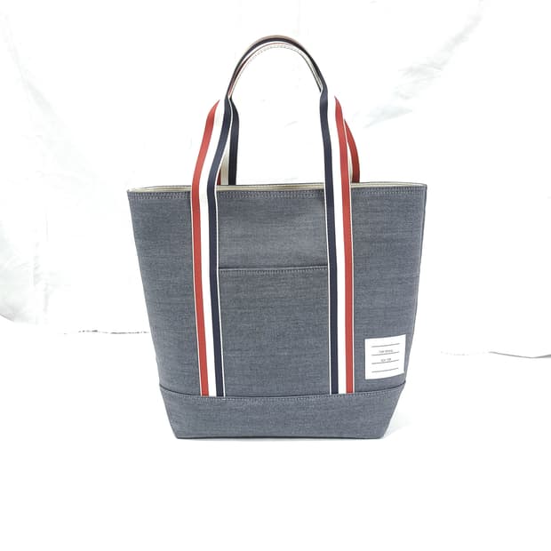 톰브라운 삼선 캔버스 토트백