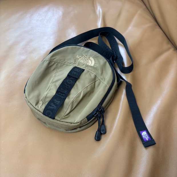 나나미카 노스페이스 퍼플라벨 샤코슈 크로스백 가방