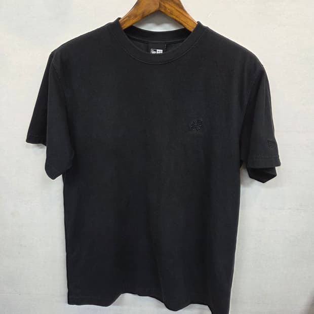 뉴에라 알로하 로고 반팔 m