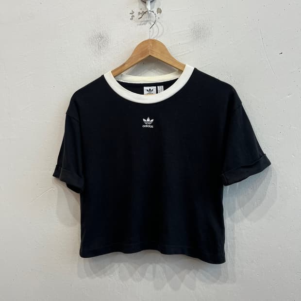 아디다스 파이어버드 크롭 반팔 티셔츠 우먼즈