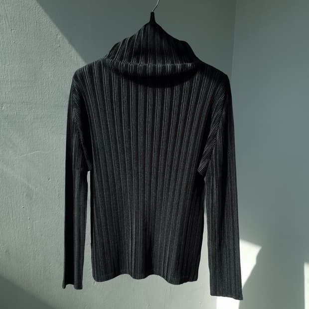 PLEATS PLEASE top by Issey Miyake