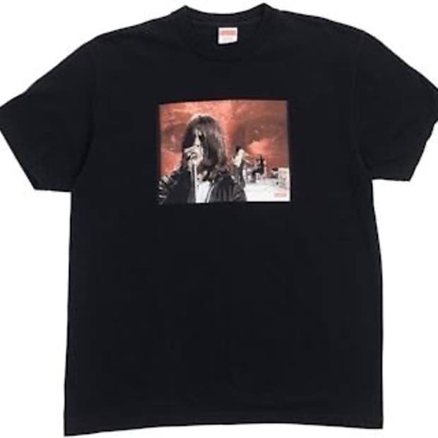 Supreme 슈프림 X 블랙사바스