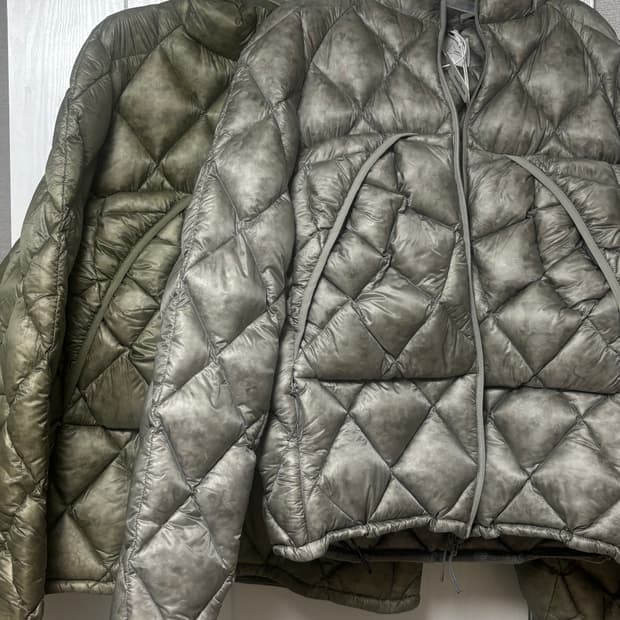 로아하이킹 패딩 25fw 세이지그린, 실버 s,m