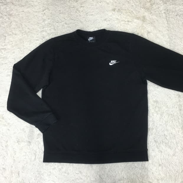 나이키 스몰로고 맨투맨 DD13