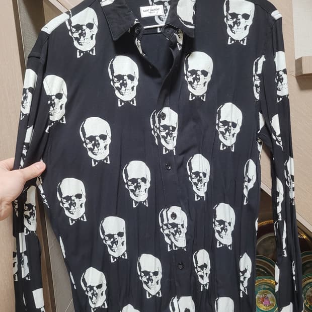 생로랑 스컬 셔츠