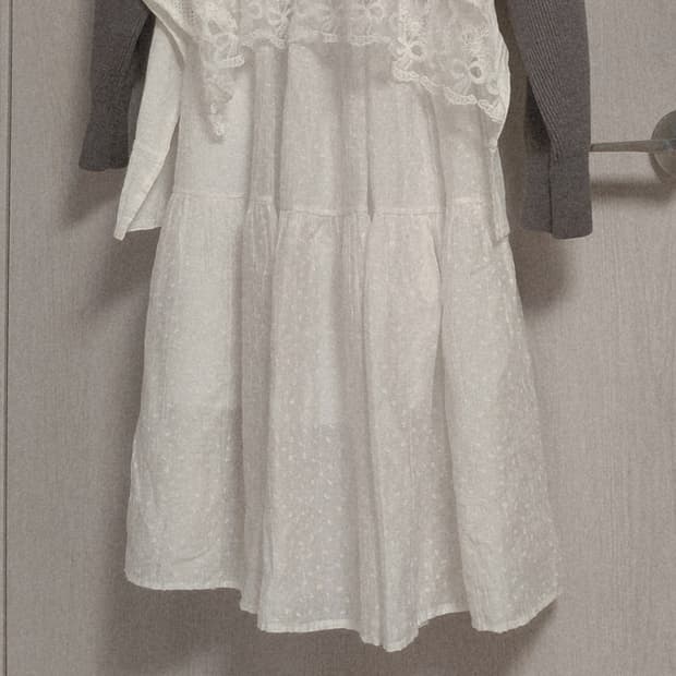 잔꽃 화이트 롱 스커트