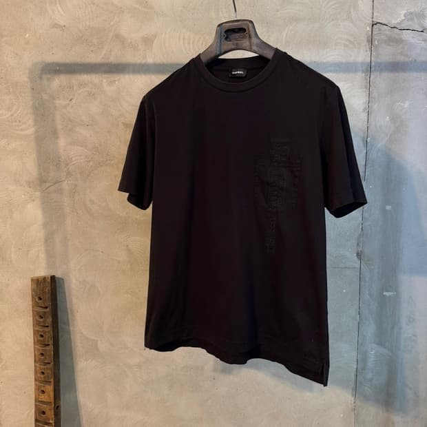 디젤 크루넥 티셔츠 100