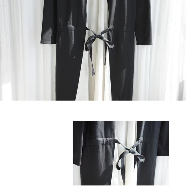 Igniss back ribbon one-piece