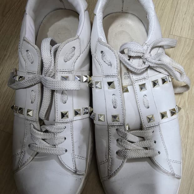 발렌티노스니커즈 40/260