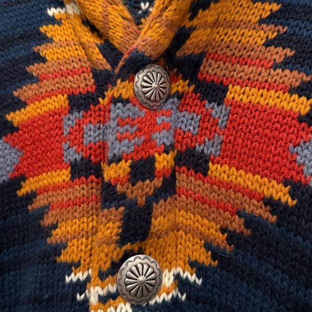 77) Second Wind Navajo Pattern Knit Card
