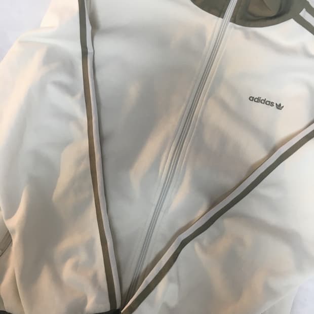 아디다스 희귀 베켄바우어 크림카키 져지 105사이즈