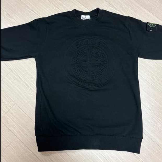 스톤아일랜드 슈프림 맨투맨