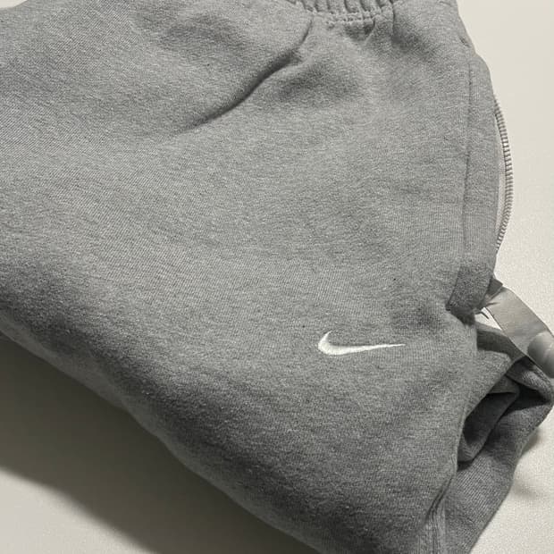 나이키 솔로 스우시 팬츠 XL (기모)