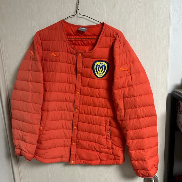 푸마 충남아산fC 경량패딩 L사이즈 팜