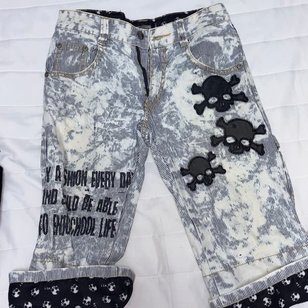 펑크 해골 버뮤다팬츠