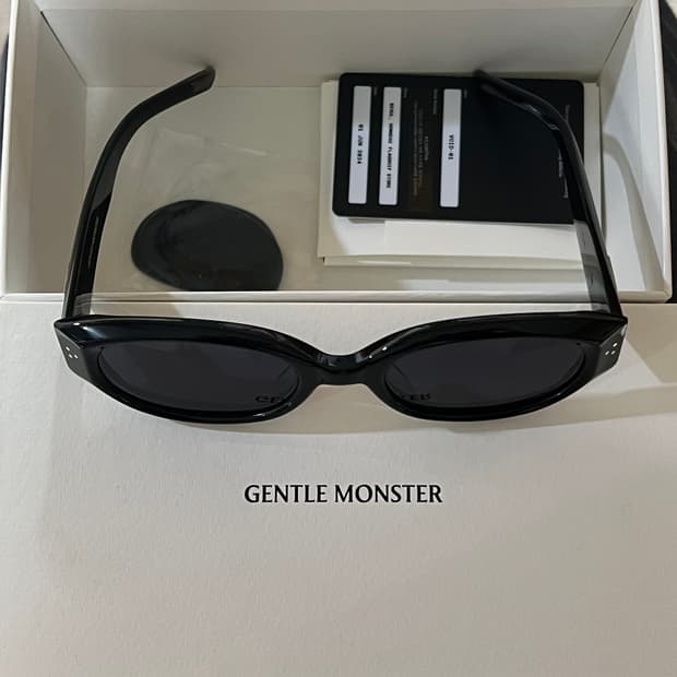 젠틀몬스터 보이드 선글라스