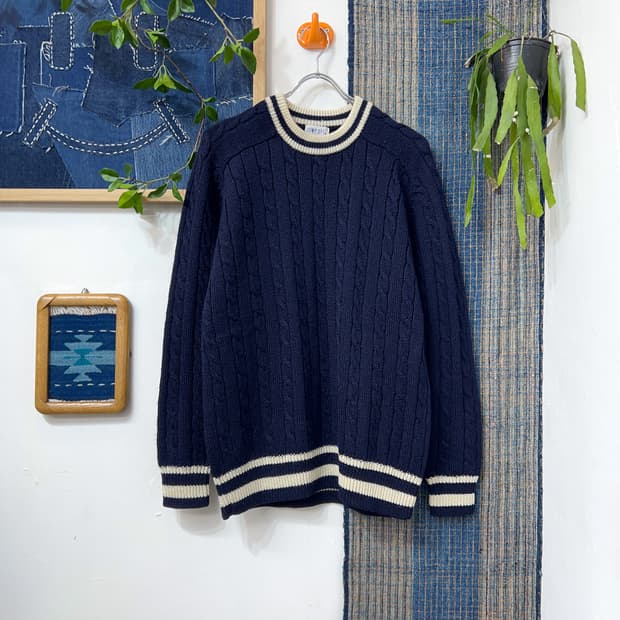 JUMP OFF  Cable Knit