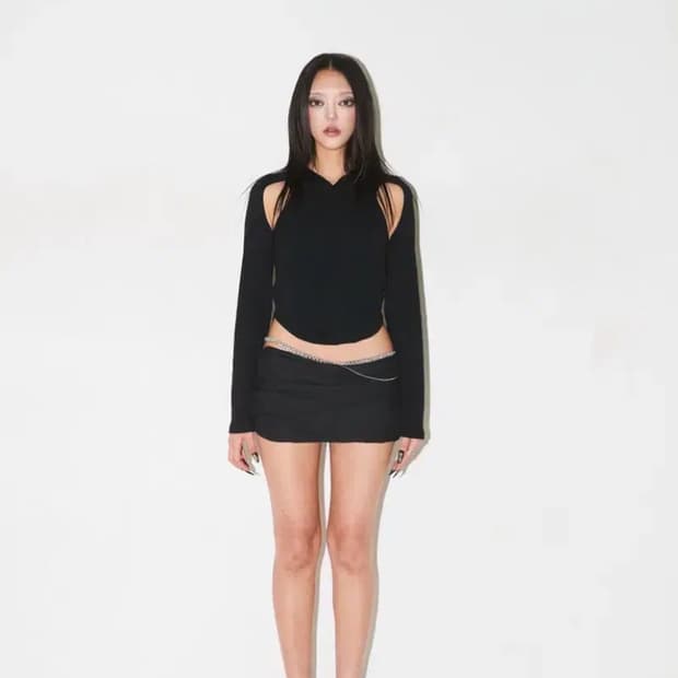 딥인블루 컷아웃 후드