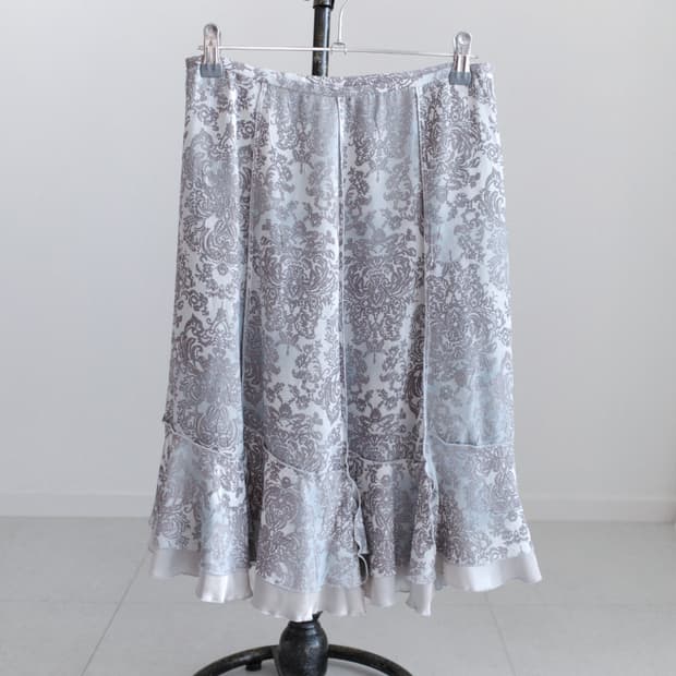 flower painted skirt 