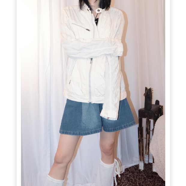 ivory side line detail trucker