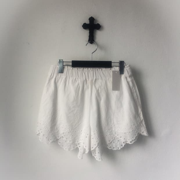 Punching point short